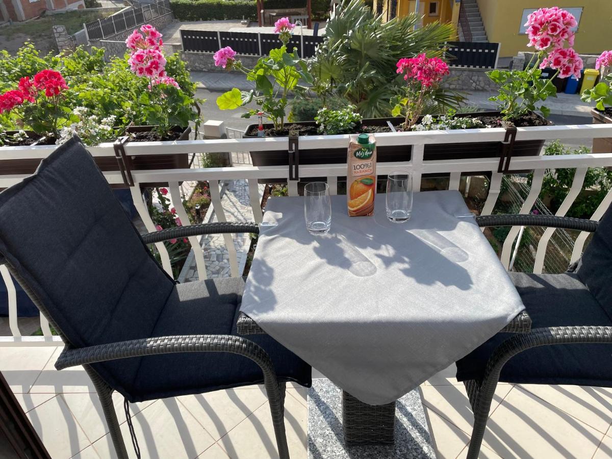 Casa Estancia Apartment 奈维斯 外观 照片